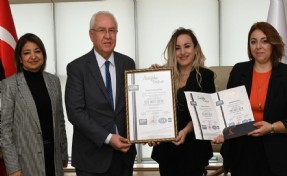 Toplam Kalite Yönetimi Belgesi “ISO 9001” Karabağlar'da