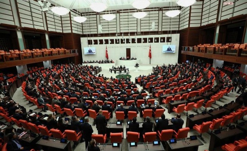 AK Parti'den, 38 maddelik yeni yasa teklifi