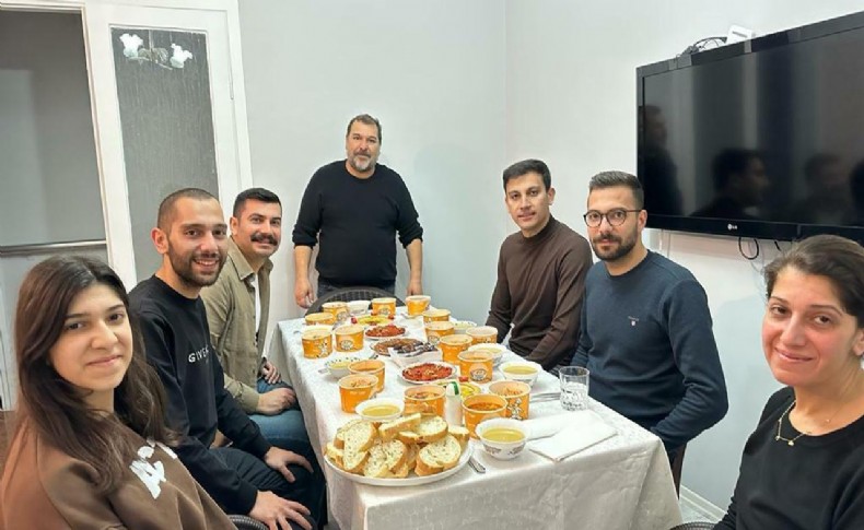 Gençosman Killik, İzmir’de depremzedelerle iftar yaptı