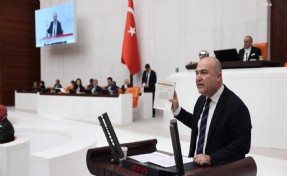 Murat Bakan'dan Çevre Kanunu'na tepki: Hamasetle devlet yönetilmez!