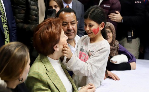 Meral Akşener, Ankara'da kalan depremzedeleri ziyaret etti