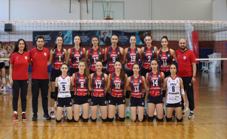 Altınordu Voleybol, play-off çeyrek finallerinde