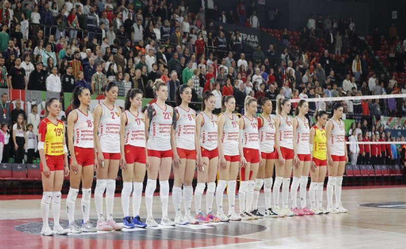 Göztepe Voleybol, zirveyi bırakmadı