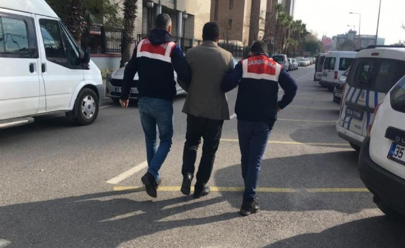 İzmir'de terör örgütü mensubu 4 şüpheli yakalandı
