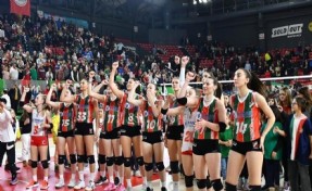 Karşıyaka Voleybol, play-off aşkına!