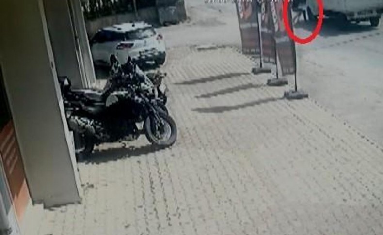 İzmir'de silahlı saldırı güvenlik kamerasında