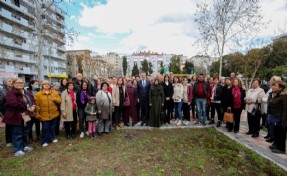 CHP Bayraklı, kadınlar anısına fidan dikti