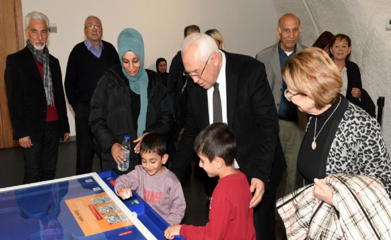 Deprem bölgelerinden gelen çocukları, Başkan Selvitopu yalnız bırakmadı