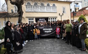 Bornova’da kadınlar kahvaltıda buluştu