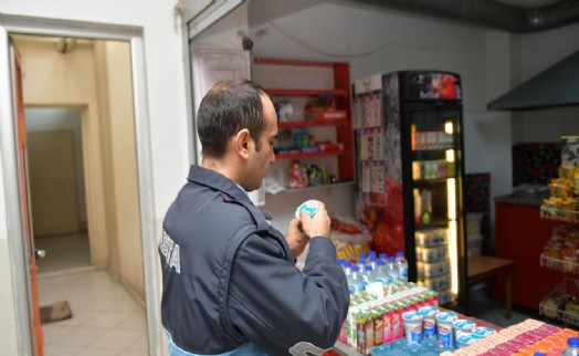 Çiğli’deki kantinlere zabıtadan denetim