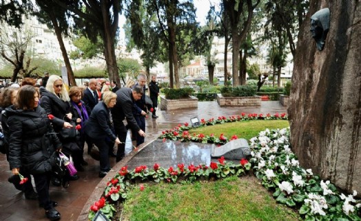 Zübeyde Anne'nin huzurunda 8 Mart anması