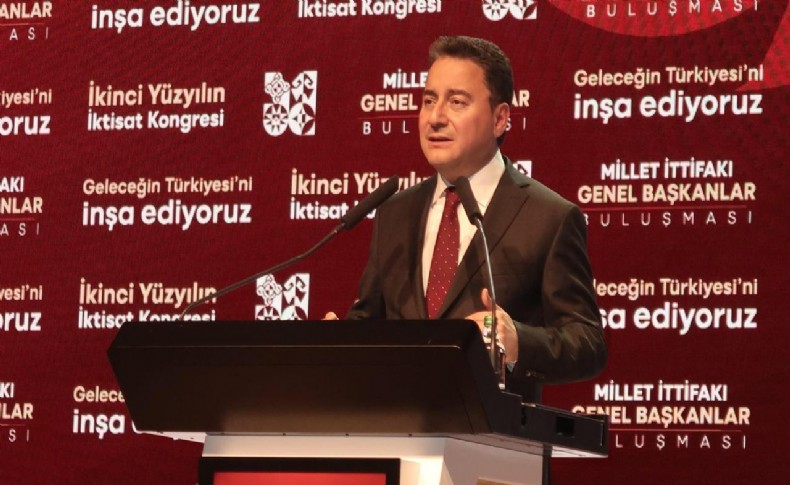 Babacan, İktisat Kongresi'nde konuştu: Ekonomik bağımsızlığımız risk altında!