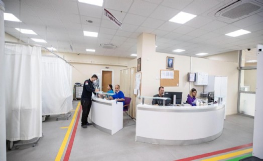 Eşrefpaşa Hastanesi’nin yenilenen acil servisi hizmete başladı