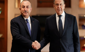 Çavuşoğlu, Rus mevkidaşı Lavrov ile görüştü