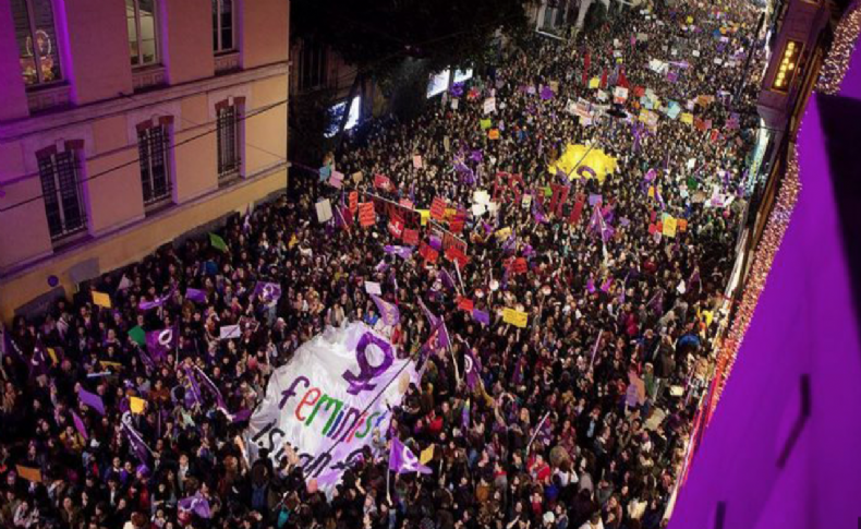 Feminist Gece Yürüyüşü yasaklandı