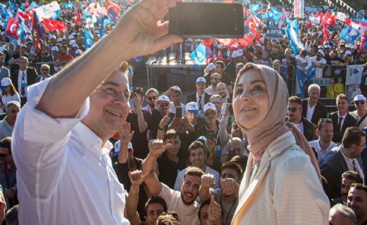 Ali Babacan'dan partisinin üçüncü kuruluş yıl dönümü mesajı