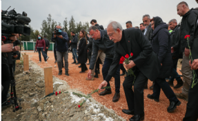 Kılıçdaroğu, Hatay'da; Narlıca depremzede mezarlığını ziyaret etti