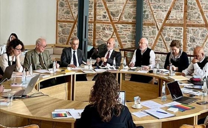 İzmir Akdeniz Akademisi kurul toplantısı yapıldı