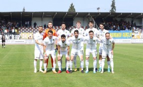 Menemenspor, alt sıralardan kurtulamıyor