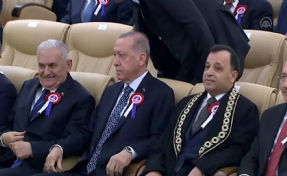 AYM töreninde gergin anlar... Cumhurbaşkanı Erdoğan, Kılıçdaroğlu'nun elini sıkmadı