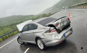AK Partili vekil trafik kazası geçirdi