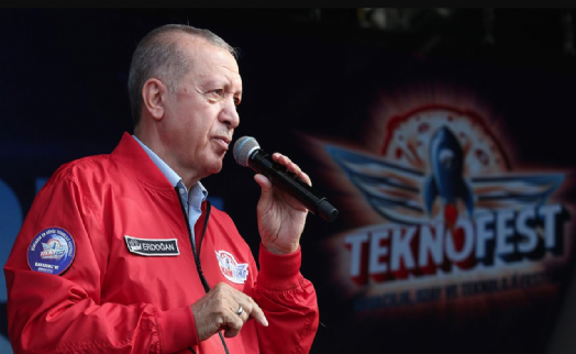 Cumhurbaşkanı: TCG Anadolu son haftayı da İzmir'de geçirecek, çok anlamlıdır!