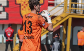 Göztepe’nin file bekçisi Arda, kalede güven veriyor