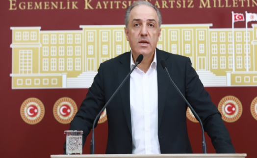 Mustafa Yeneroğlu'ndan yurt dışındaki seçmene çağrı!