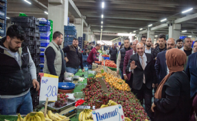 Vatandaş Soyer'e dert yandı: Soğan aldım zenginim!