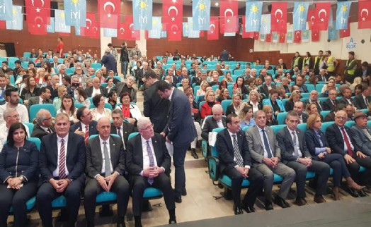 İYİ Parti İzmir adaylarını tanıttı