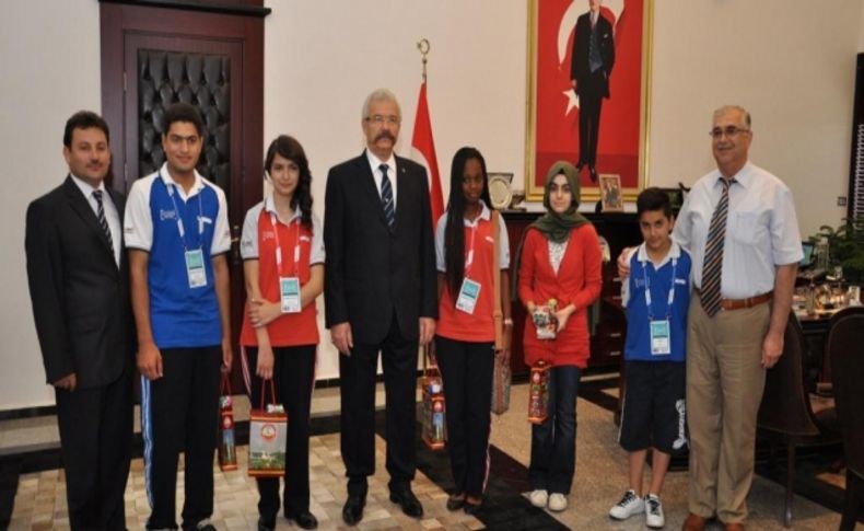 20 ülkeden 70 öğrenci Türkçe Olimpiyatları için Osmaniye’de