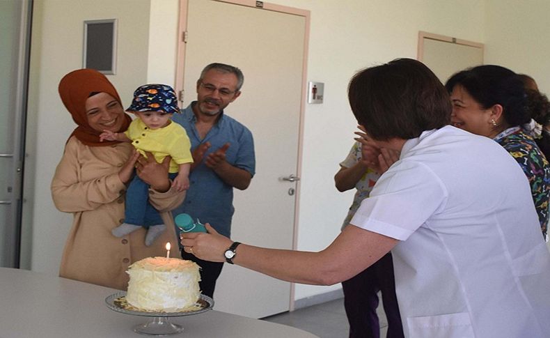 23 haftalıkken doğdu, hayata tutundu