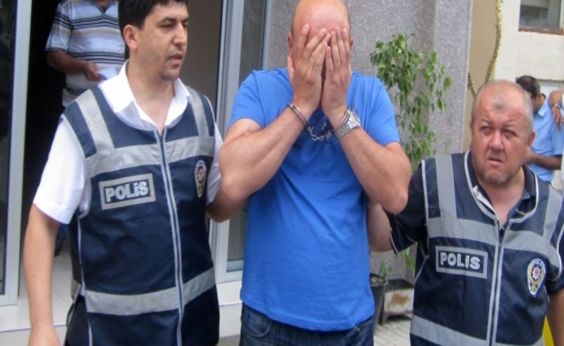 25 ayrı mahkeme tarafından aranan dolandırıcı İzmir’de yakalandı
