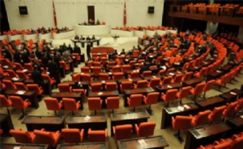 Soma'nın avukatları meclise girdi