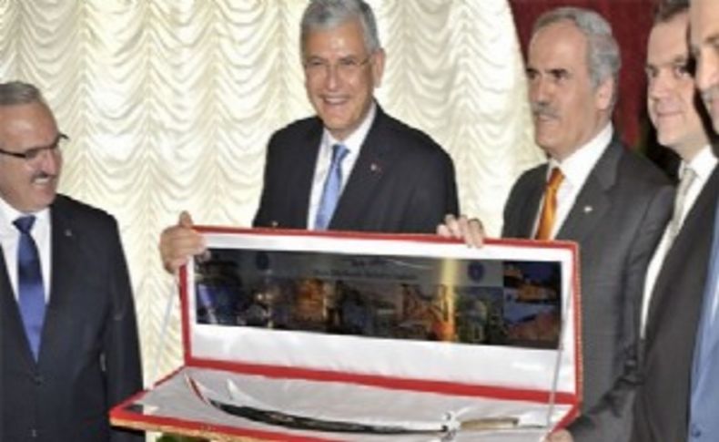Bakan Bozkır AB'ye girişin yolunun buldu: 'Palalı' diplomasi