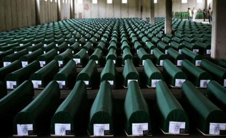 Srebrenitsa Soykırımı'nın 20. yıldönümü