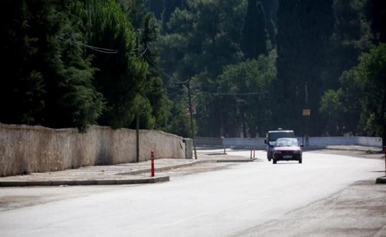 Bornova Belediyesi’nden yol ve otopark hamlesi
