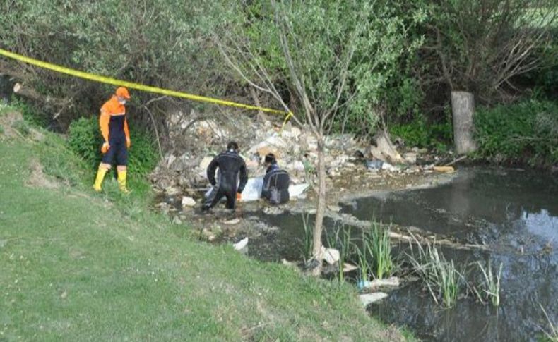 Derede çürümüş erkek cesedi bulundu