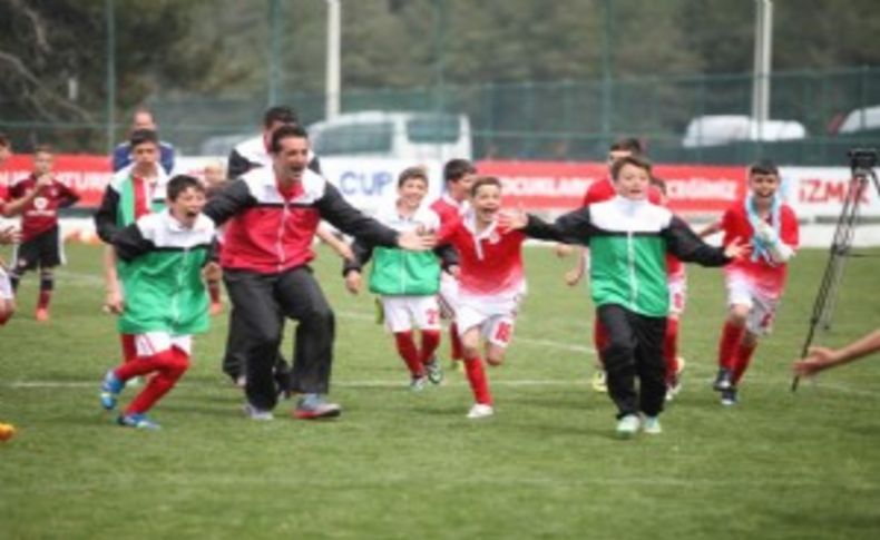 Bornova Karması Türkiye’yi en iyi şekilde temsil etti