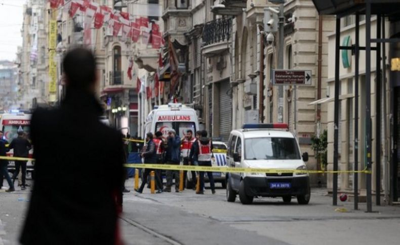 İstiklal Caddesi'nde patlama: Ölü ve yaralılar var