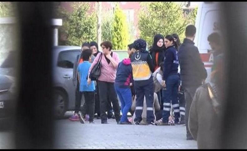 Flaş! İki polis evlerinde ölü bulundu