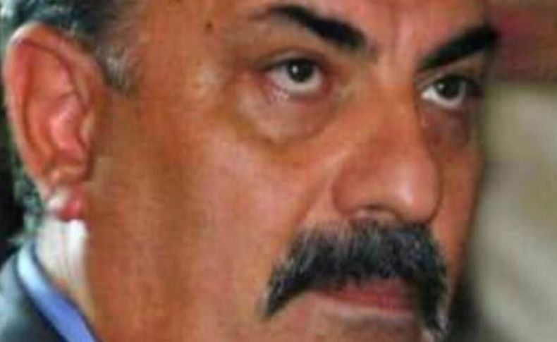 Akdoğan’dan 'Türkeş'li 'bıyık' tweeti