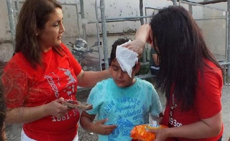 CHP'nin yürüyüşüne yumurtalı saldırı