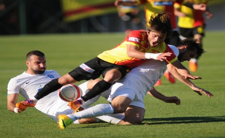 Göztepe'de Halil ortada kaldı