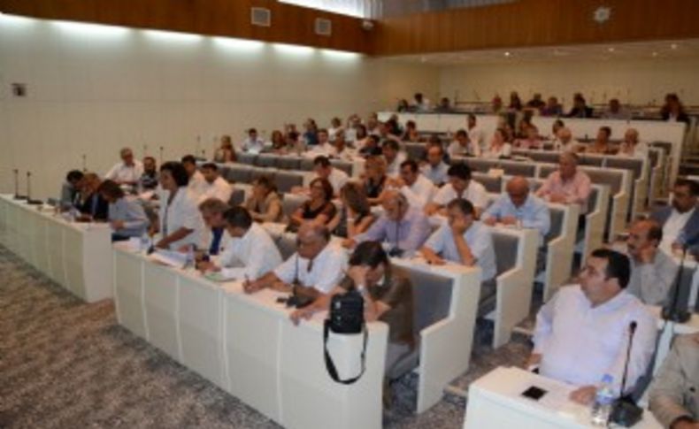 AK Parti de “izmir’in malı izmir’de kalsın” dedi