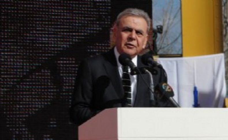 Kocaoğlu'ndan Vali'ye gönderme: Kaldıralım demekle olmuyor