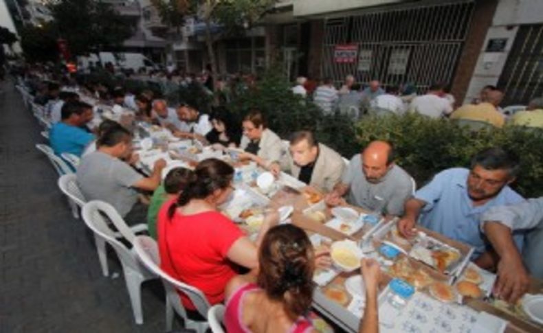 Kahramanlar halkı iftarda buluştu