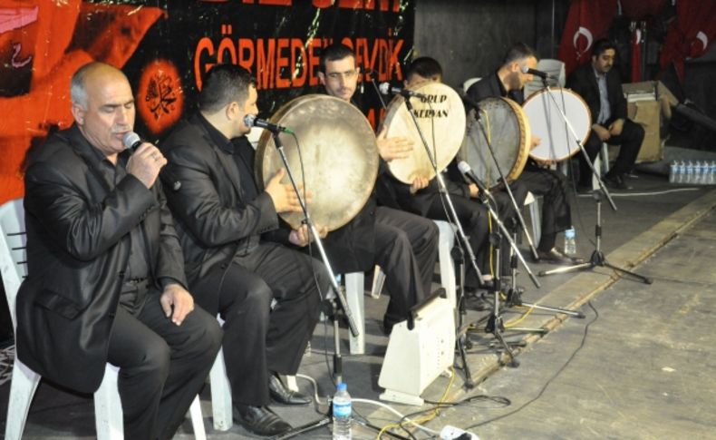 Abdurrahman Önül'den Akçakalelilere ilahi konseri
