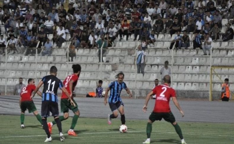 Karşıyaka Adana Demirspor deplasmanından eli boş döndü