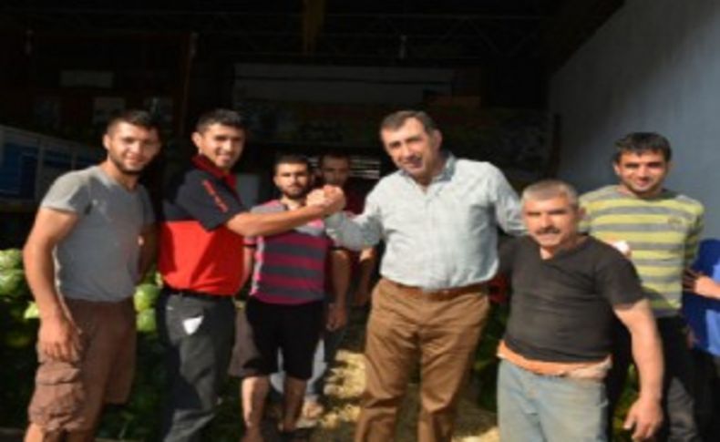 Ademhan, 'Zafer emekçilerin ellerinde yükselecek'